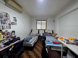 Blk 261 Jurong East Street 24 (Jurong East), HDB 3 Rooms #574676491